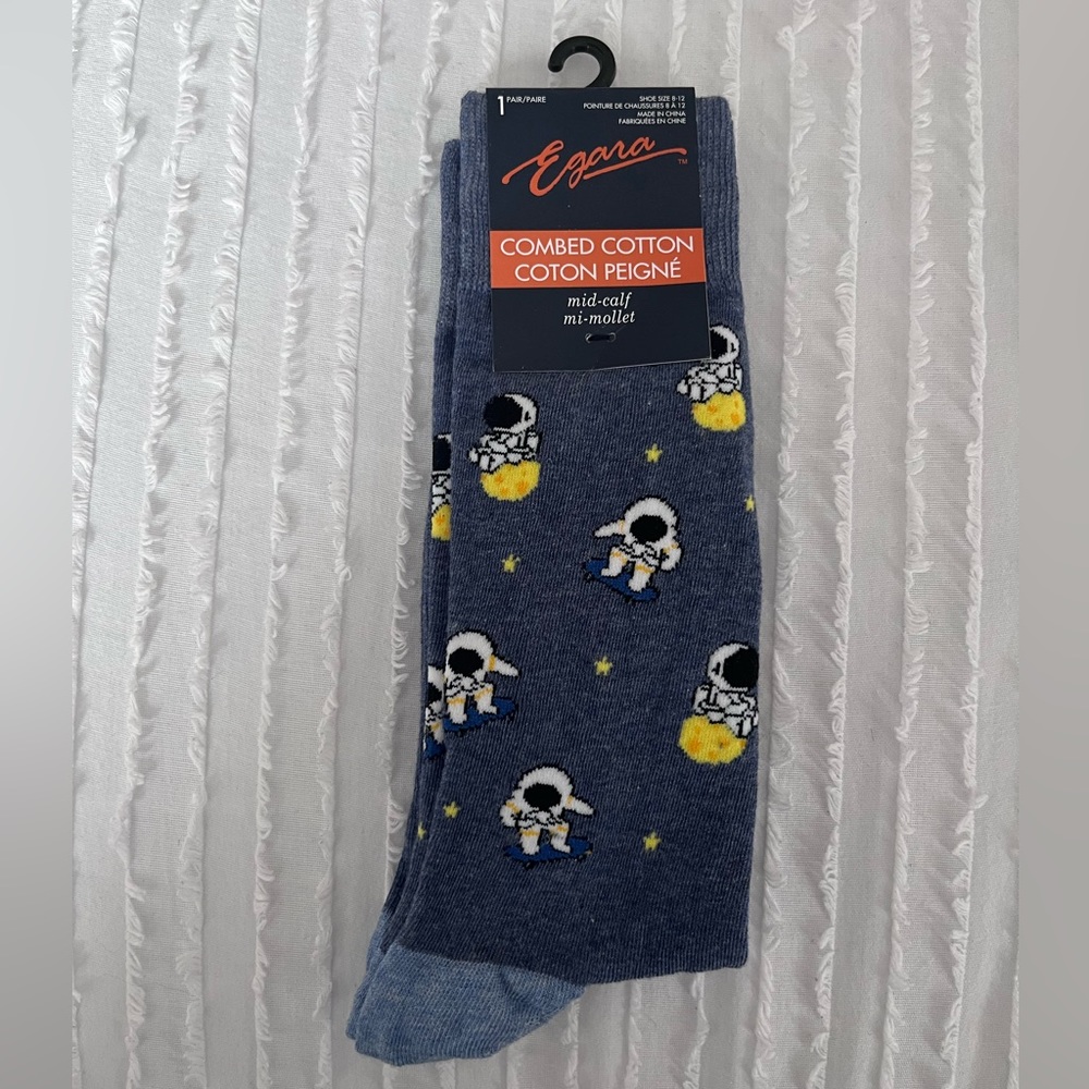 Astronaut moon skater socks